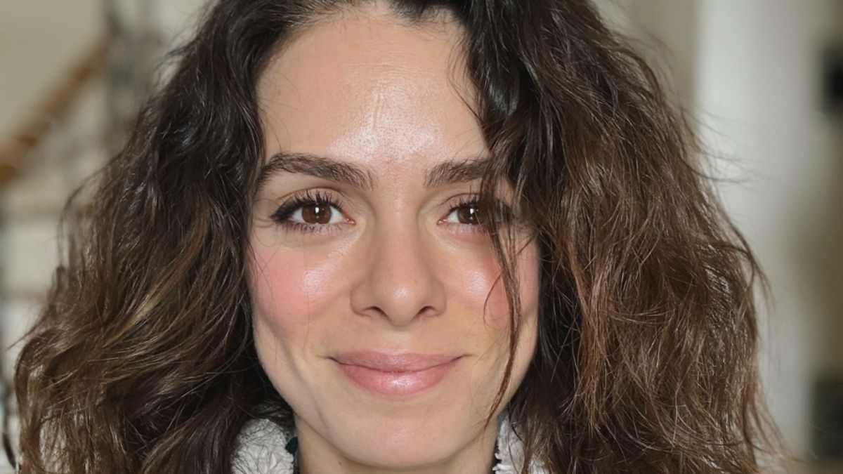 Özge Özpirinçci’den tatil pozları! Leopar bikini giydi